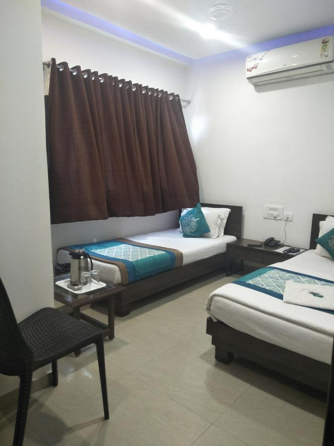 Hotel Ambience Sarkhej Eksteriør billede